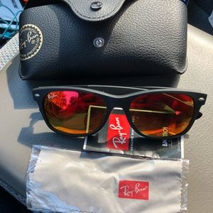 Ray ban